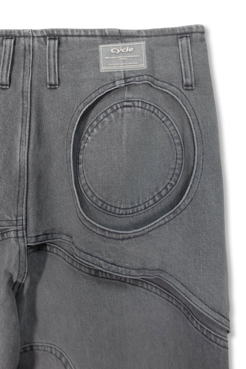 CIRCLE CUT-OUT DENIM PANTS -BLACK-